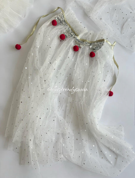 White Cape & Crown, Wand